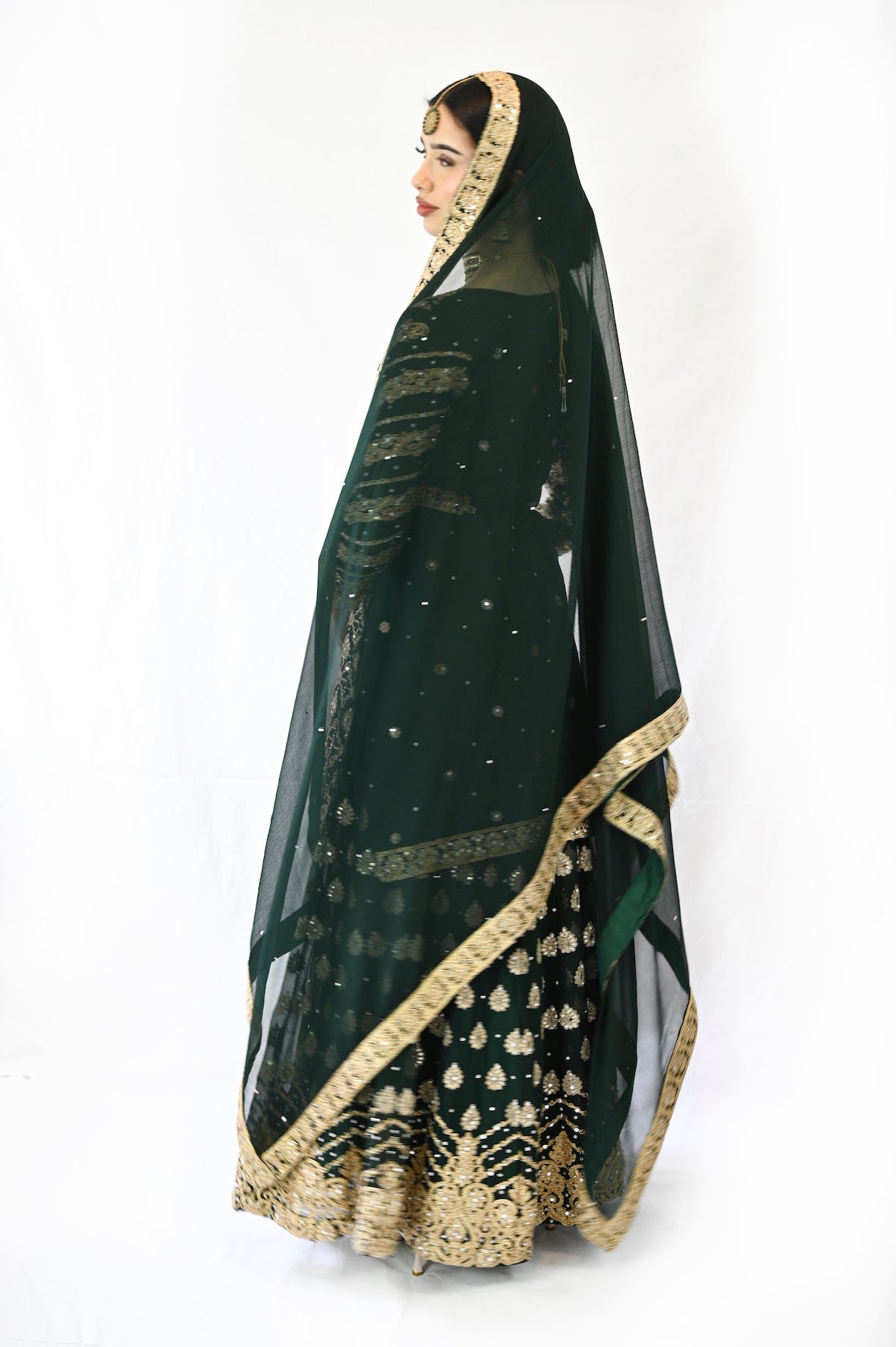 wedding-lehenga-suit-bottle-green